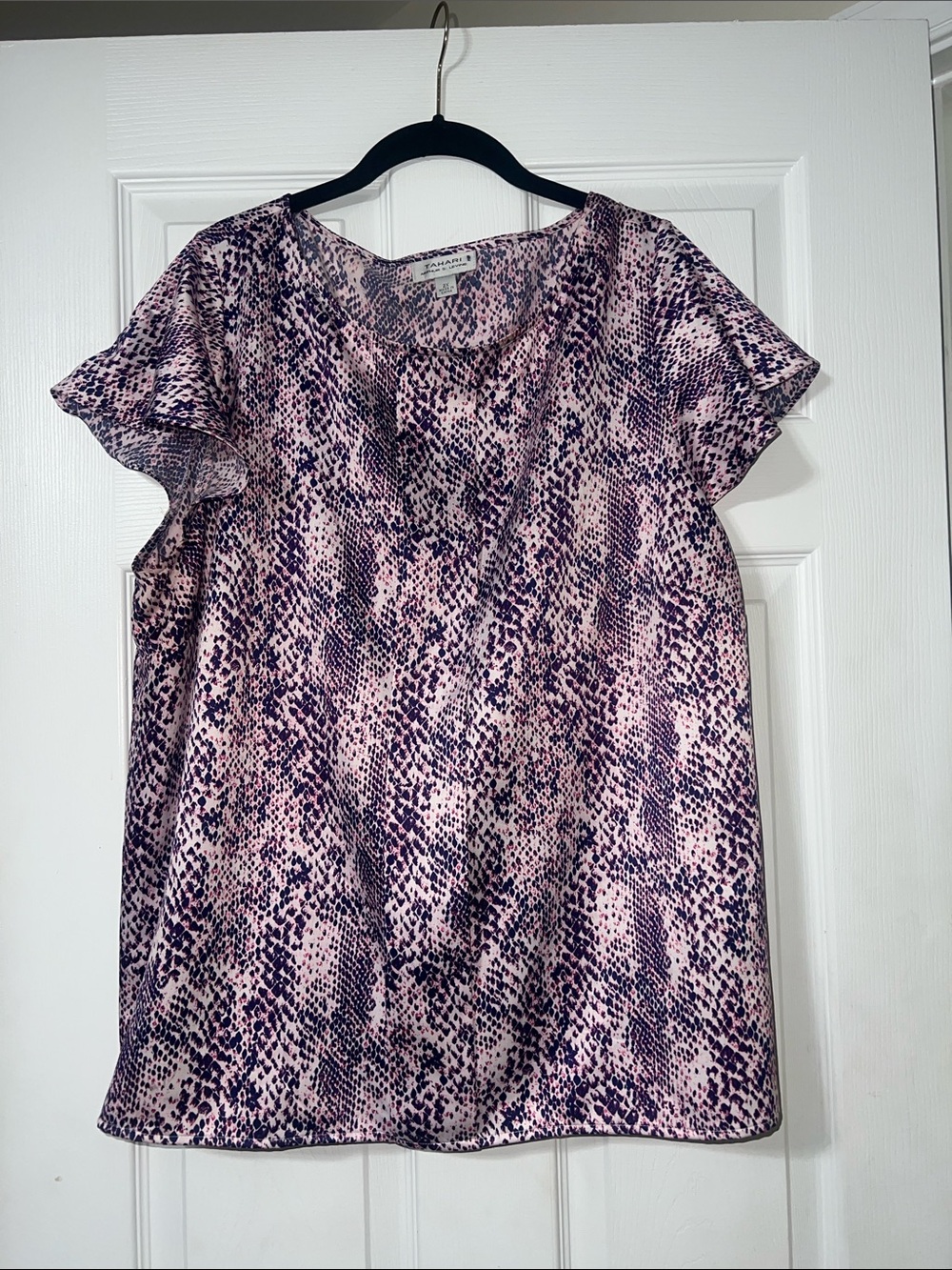 Tahari Pink and Purple Patterned Short Sleeve Blouse